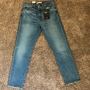 Levi’s Wedgie Jeans